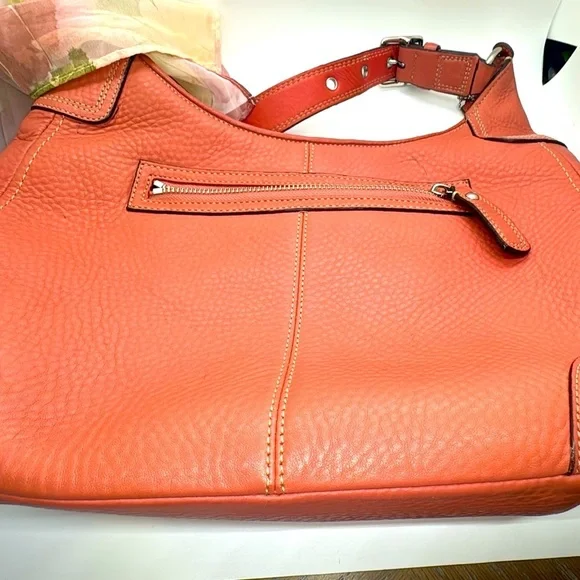 Coach. Hamilton Salmon Pink Coach bag. - Picture 4 of 11